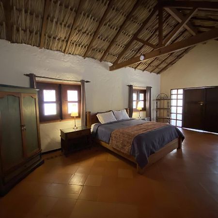 Hotel La Palma Del Paso Real- Solo Adultos Santa Fe de Antioquia Exterior photo